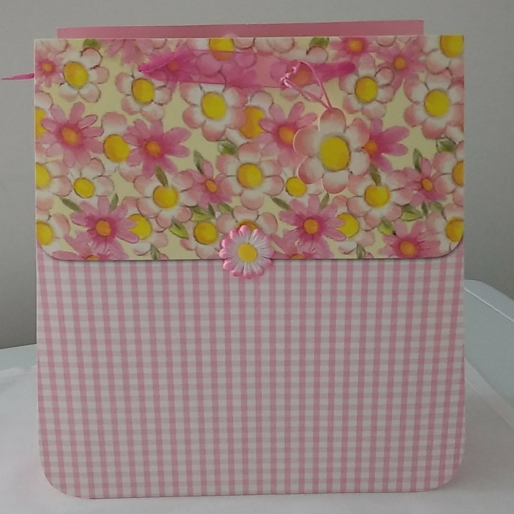 Gift bags (3)
